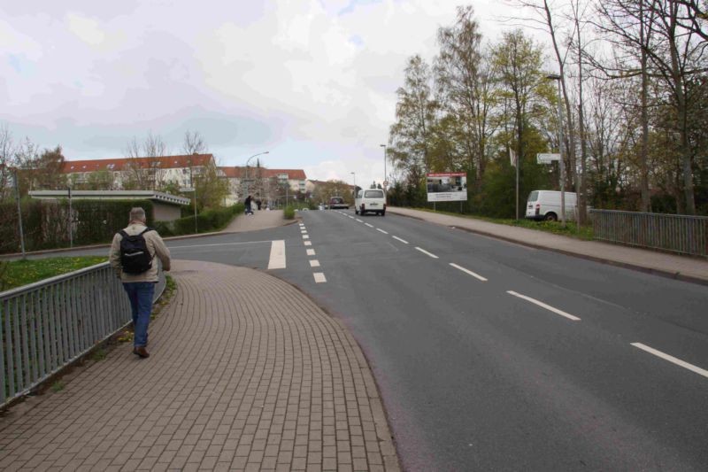 Leineberg/nh. Nr. 2/Höhe Bahnbrücke/WE rts (quer)