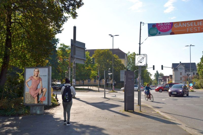 Kurze-Geismar-Str. 2/Ecke Am Geismartor (WE lks)