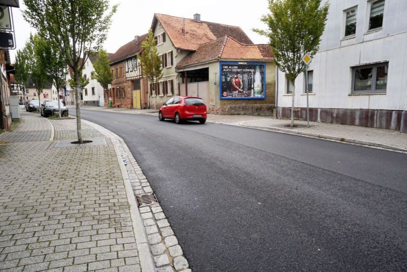 Hauptstr. 19/quer am Giebel  (Wenigumstadt)