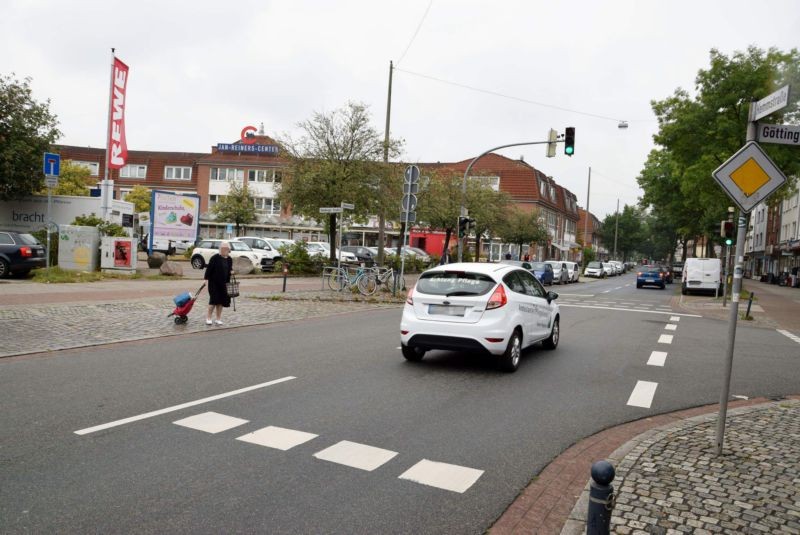 Hemmstr. 212-214 /Rewe/geg. Eingang (Sicht Hemmstr)