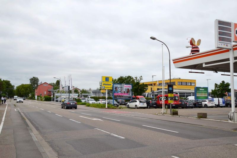 Hertzstr. 2-4 /Edeka/Einfahrt/Sicht Tkst/lks