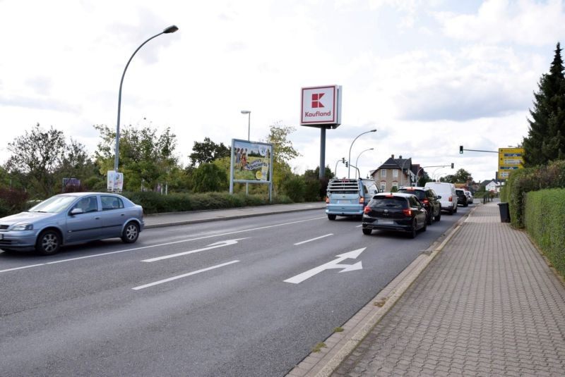 Hauptstr. 107 /Kaufland/nh. Einfahrt/rts