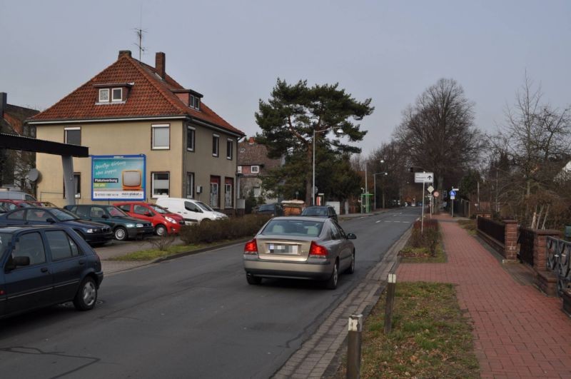 Hannoversche Str. 170 (quer am Giebel)