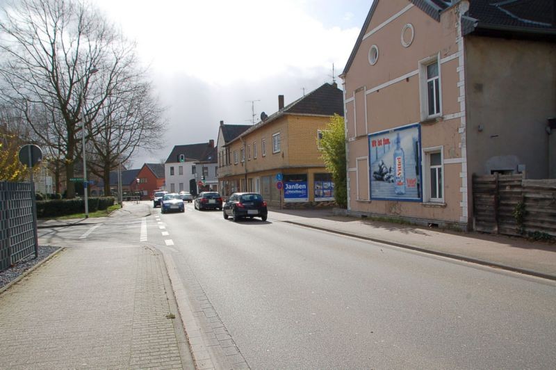 Zur Lärche 19/Friedrichstr