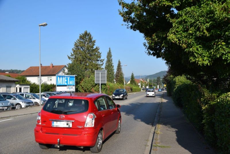 Bundesstr/Querstr. 11/Zufahrt Edeka (quer zur B 34)