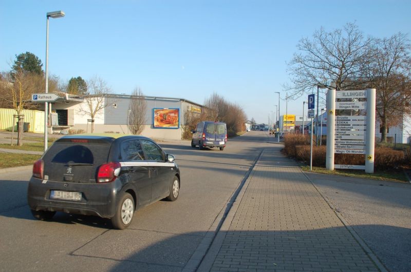 Luigstr. 5 /Edeka/Zuf Getränkemarkt/quer zur Str (Wand)