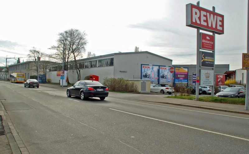 Holzeckstr. 2 /Rewe/lks vom Eingang (linke Tafeln)