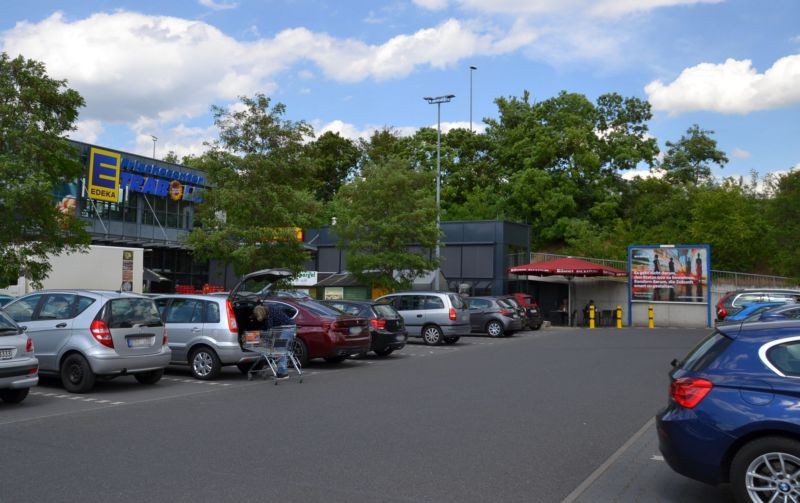 Randersackerer Str. 53 /Edeka (geg. Eingang)