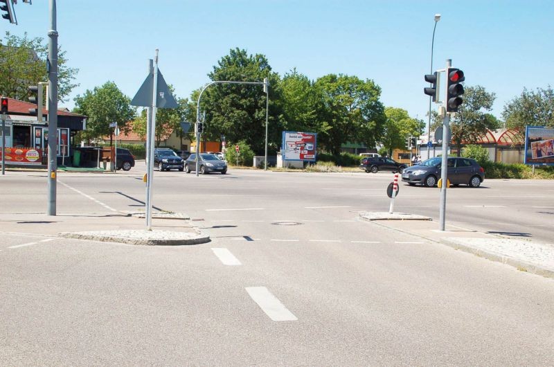 Neurieder Str. 1/Ecke An der Westspange (Sicht Kaufland)