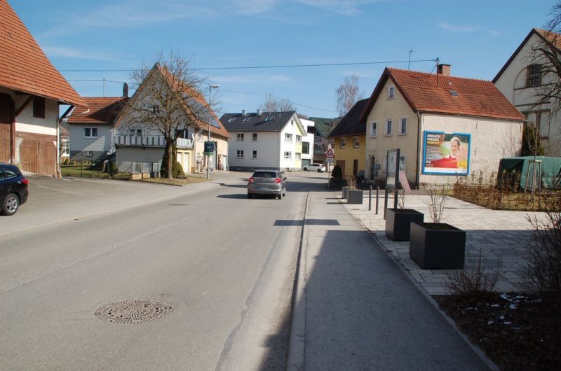 Hauptstr. 15/quer am Giebel  (Böhringen)