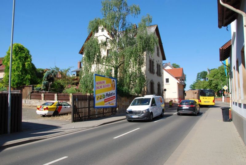 Ernst-Ludwig-Str. 29 (rts)