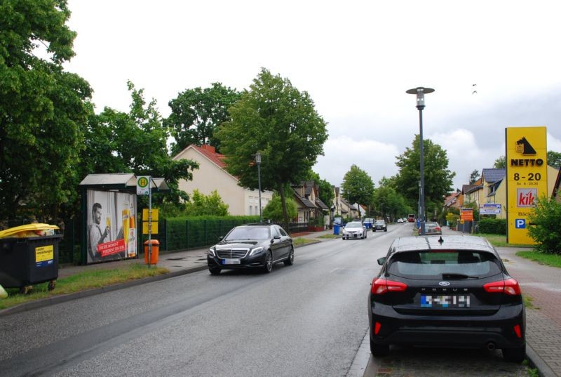 Berliner Str/geg. Netto/Einfahrt/Hts Lindengarten (WH)