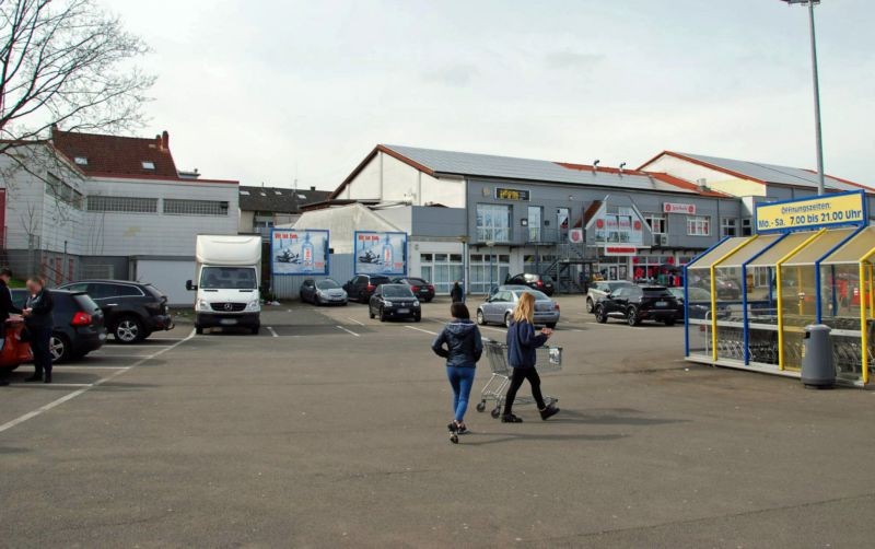 Bahnstr. 28 /Edeka/geg. Eingang