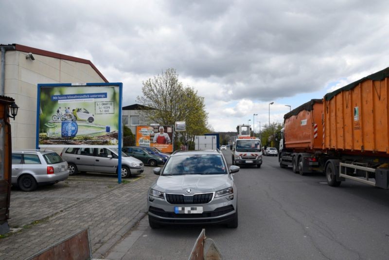 Robert-Bosch-Str. 2/Sto. 1/Zufahrt Lidl -Hessenstr (WE lks)