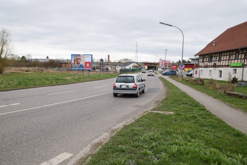 Sondershäuser Str/B 249/geg. Rewe/Einfahrt (lks)