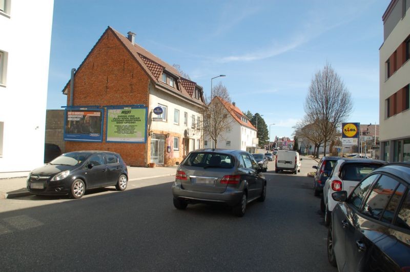 Schützenstr. 49/Lidl/geg. Einfahrt (quer am Giebel)