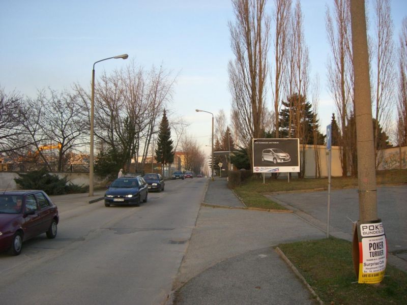 Dietrich-Bonhoeffer-Str/Einfahrt City Center (quer)