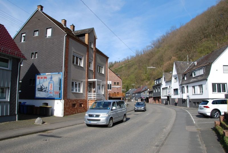 Heller Str. 17/Giebel lks (quer)