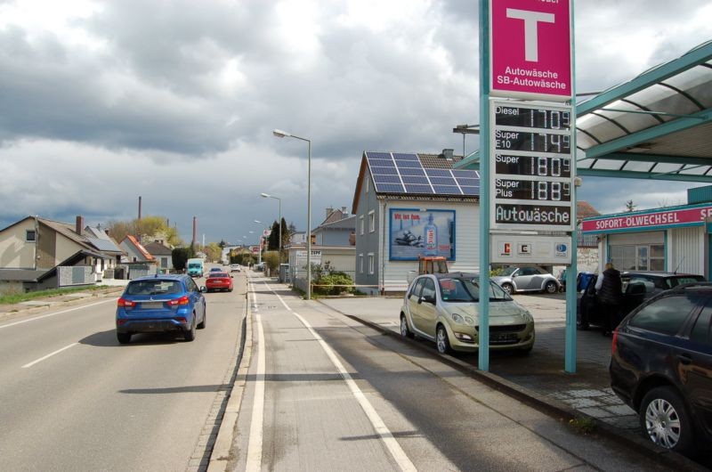 Regensburger Str. 86/neb. Tkst (quer am Giebel)