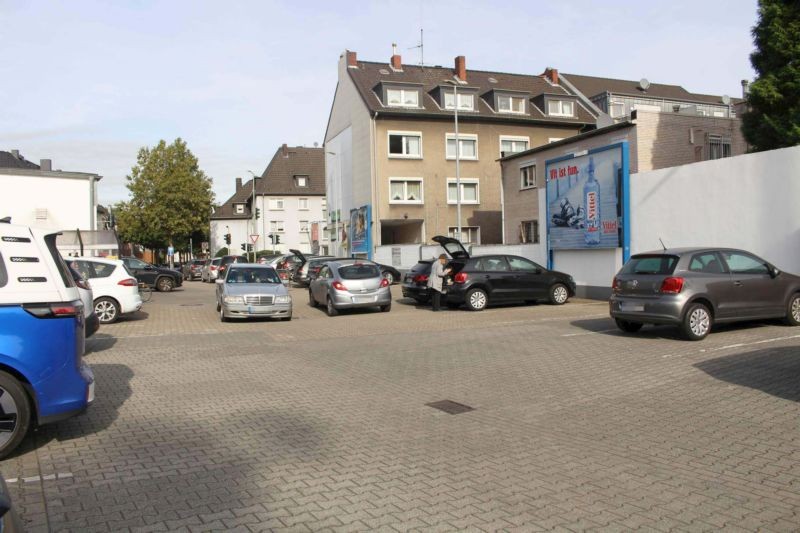 Horster Str. 367 /Rewe/geg. Eingang/rts