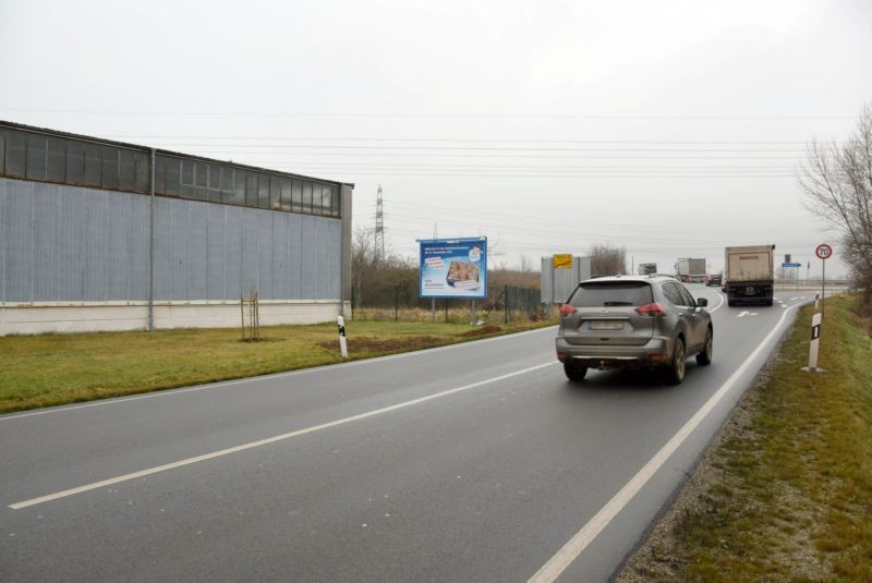 Naumburger Str. 3/geg. Abfahrt A 38/lks  (Frankleben)