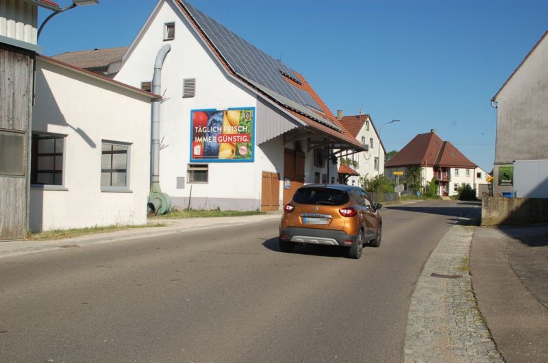 Gammertinger Str. 12/quer am Giebel (Ittenhausen)