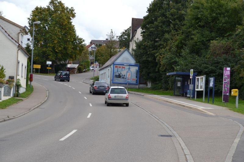 Breitenhofstr. 1/quer am Giebel  (Finningen)