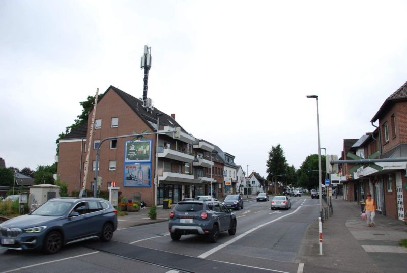 Geilenkirchener Str. 400/quer am Giebel (oben)