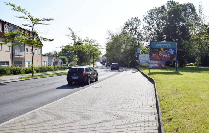 Triptiser Str/geg. Rewe -Zum Festplatz 3/WE rts