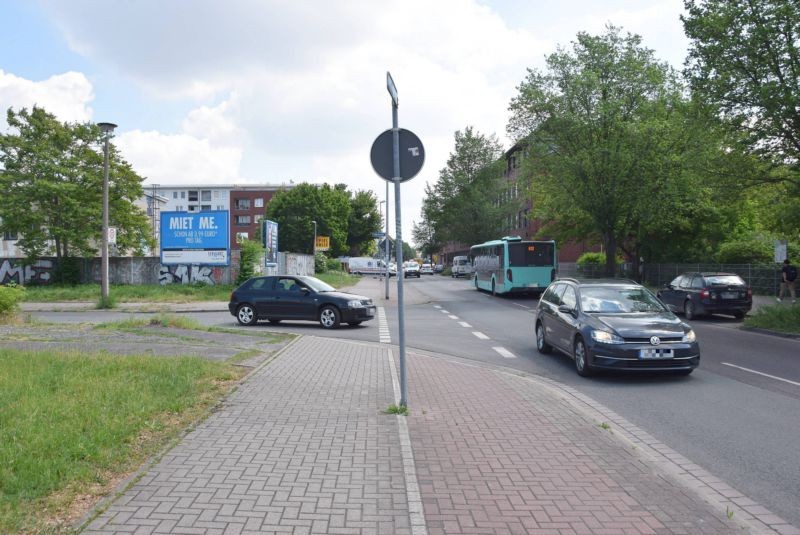 Liebknechtstr. 70/Fröbelstr/lks (quer)