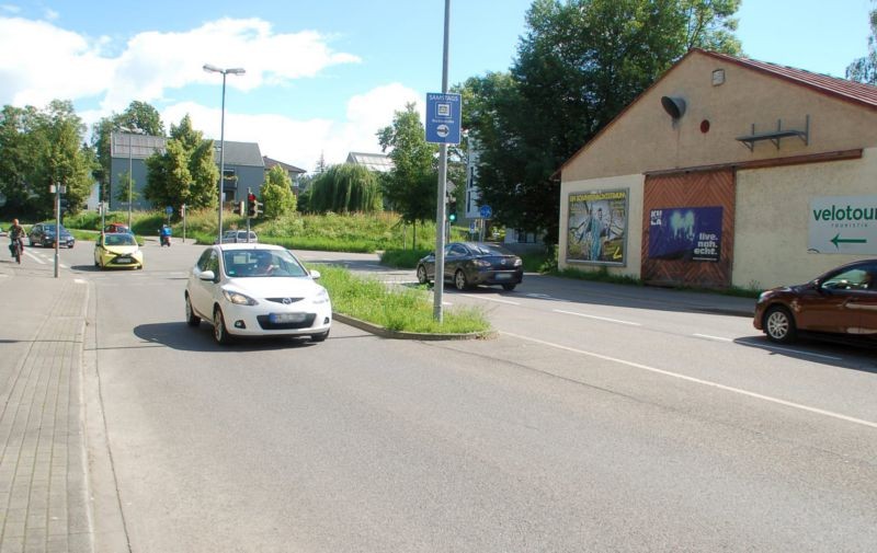 Oberlohnstr/Ecke Bücklestr. 13 (lks)