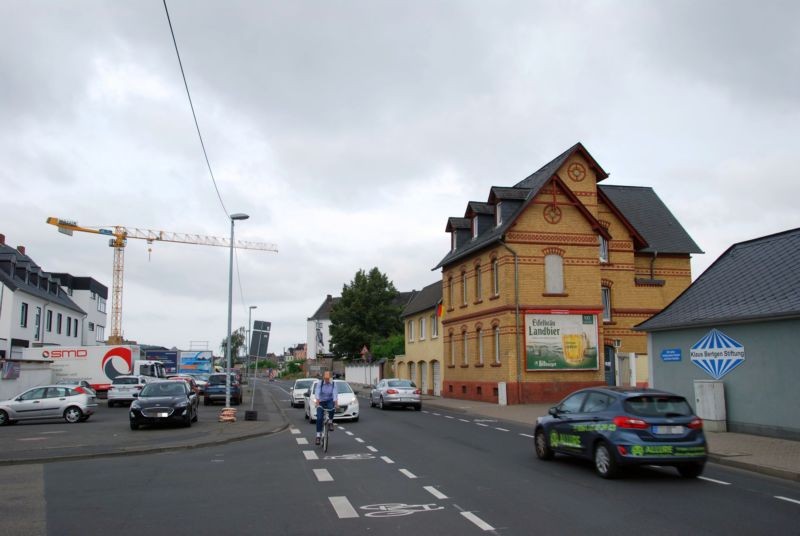 Wallersheimer Weg 13/rechter Giebel/quer
