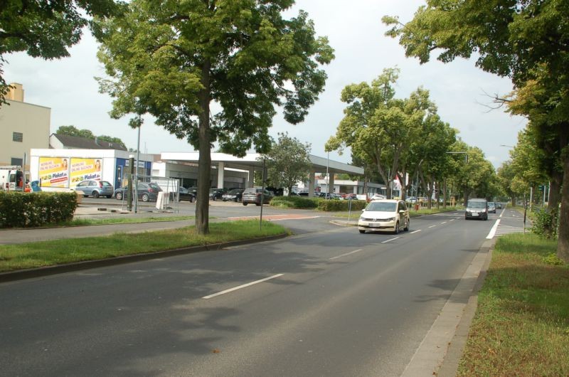 Niederwerrner Str. 97/B 303/Autohaus Audi (geg. McCafé)