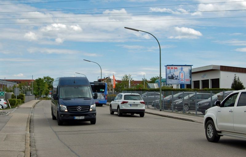 Max-Planck-Str. 5/geg. Baumarkt/WE rts (City-Star)