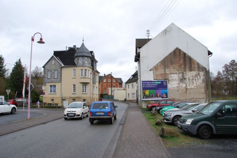 Kumpstr. 14/quer am Giebel/rts