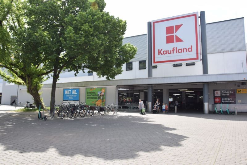 Hauptstr. 9-10 /Kaufland/neb. Eingang Hauptstr