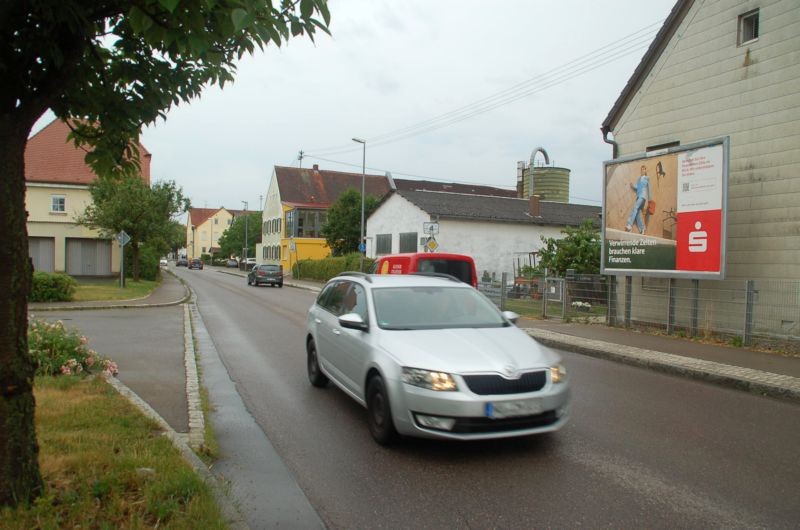 Günzburger Str. 67/geg. Pfarrer-Beck-Str