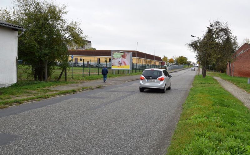 Papenbrucher Chaussee/Sportplatz/Zuf Edeka+Aldi/lks (quer)