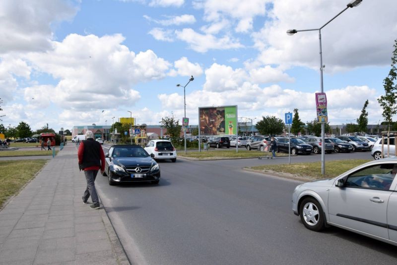 Junckerstr. 26 /Kaufland/Einfahrt/Sicht Einfahrt (Sto. 2)