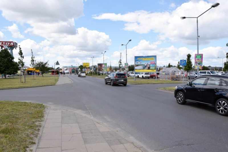 Junckerstr. 26 /Kaufland/Einfahrt/Sicht Einfahrt (Sto. 3)