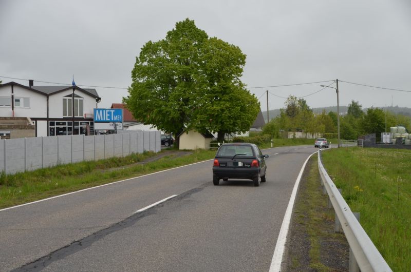 Barbarastr. 17/Sicht Notscheider Str (Sto. lks)
