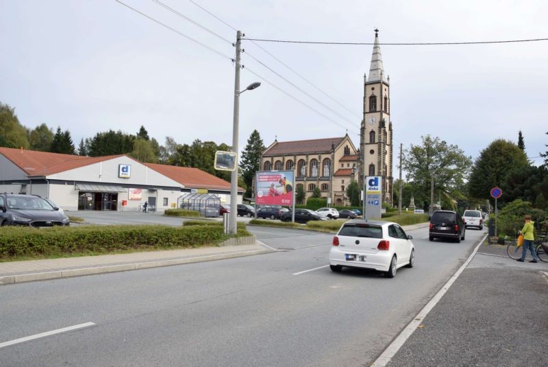 Sachsenstr. 19 /Diska/Einfahrt (quer zur Str)