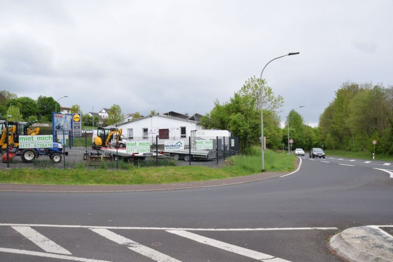 Märzwiese/Am Bockzahl 21/Zufahrt Lidl/Sicht Am Bockzahl