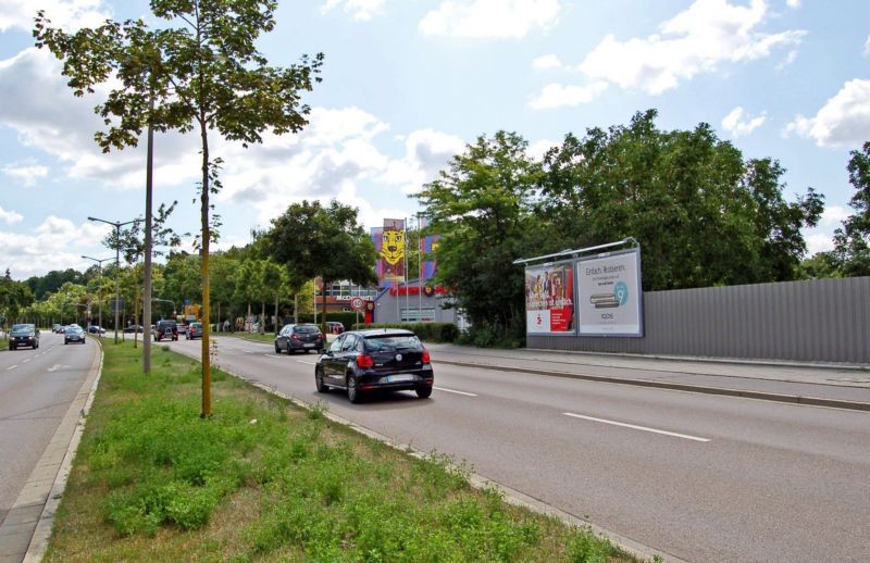 Kirchmeierstr/Defreggerweg 8/geg. Zweirad-Center (Sto. lks)