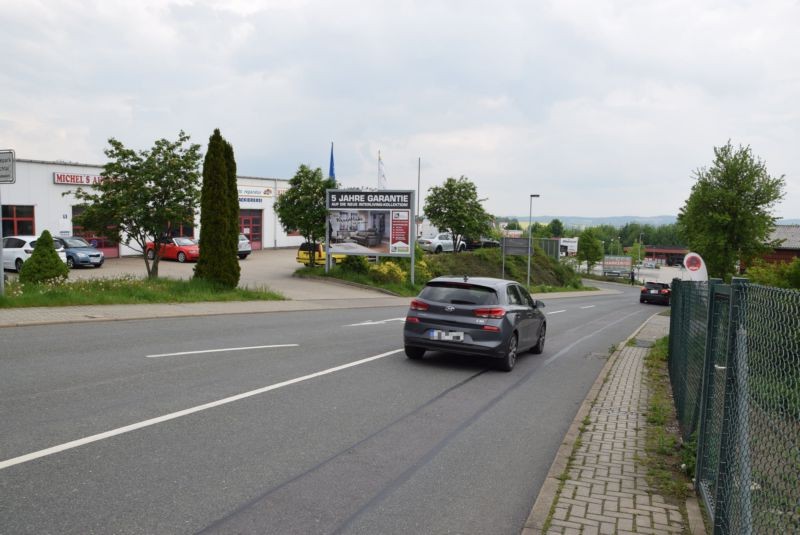 Schlossweg 1/bei Autoservice