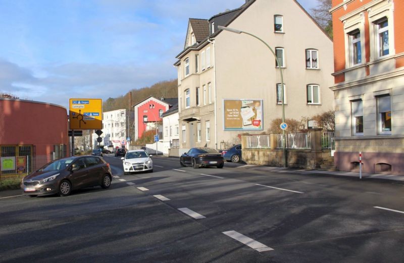 Grüner Talstr. 5/Zufahrt Rewe -Untergrüner Str (quer)