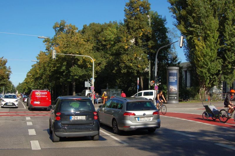 Erhardtstr/Corneliusbrücke
