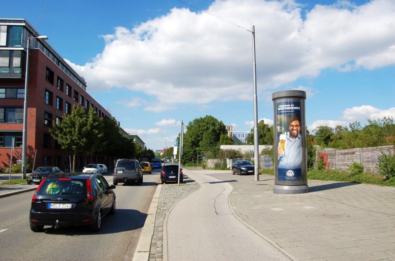 Ganghoferstr/bei Bahnbrücke