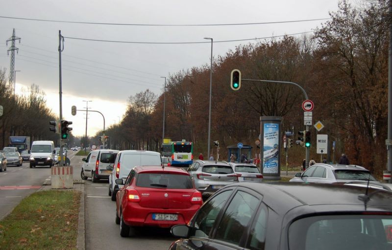 Ingolstädterstr/B 13/Heidemannstr