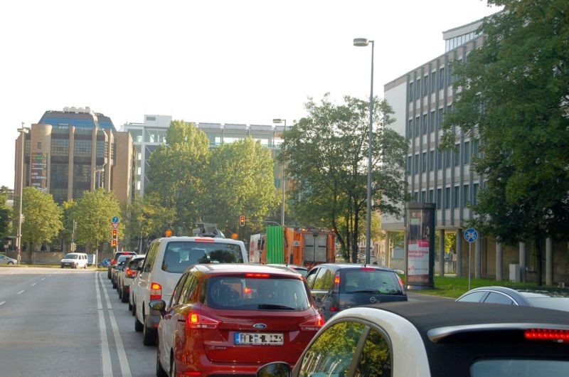 Oskar-von-Miller-Ring 18/Jägerstr